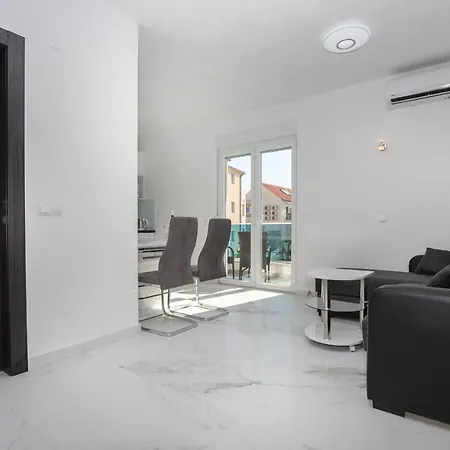 Pensionat Blueview 4*